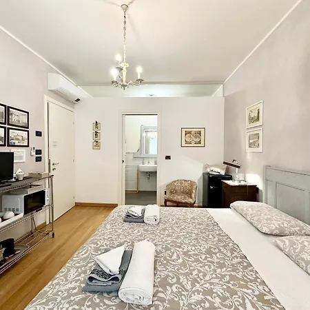 Giulia'S Room-2