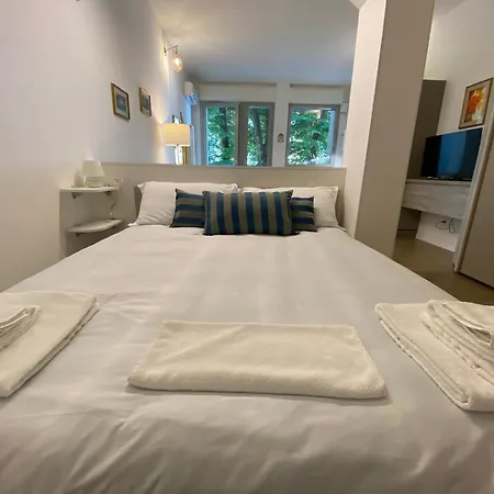 Urban Nest Terrace Suite-2