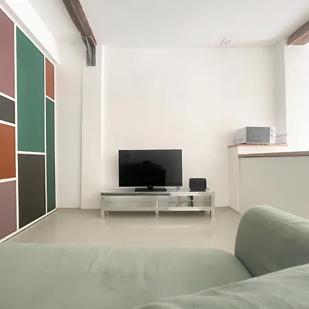 Casa Mondrian - Ambrogio Host-2