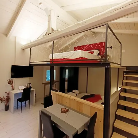 Carlotta Fiera Suite-3