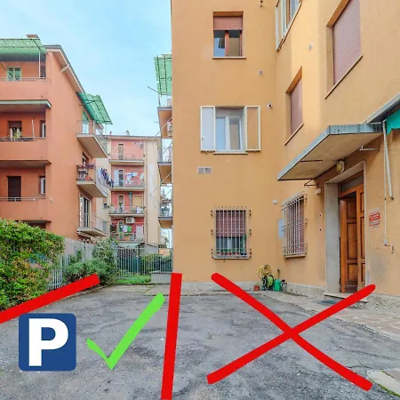 DiffeRent Home - Parcheggio privato-3