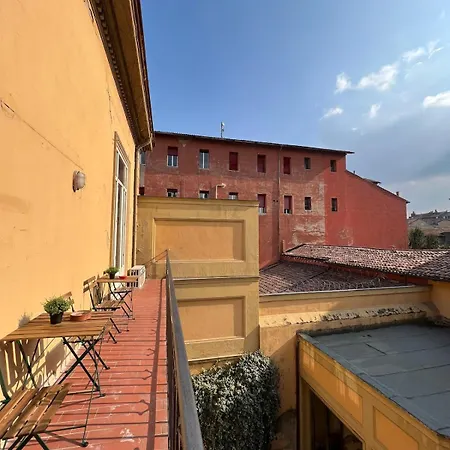 The Window On The Courtyard, Entire Apartment - La Finestra Sul Cortile, Intero Appartamento-2