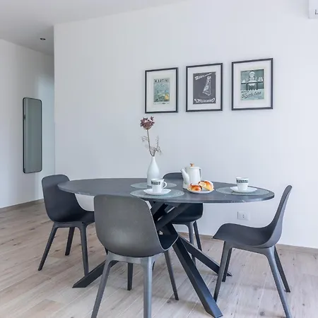 HouSmart Donato Creti 75-3