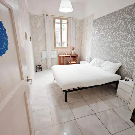 Gara Holiday Home- Bologna Airport Suite-3