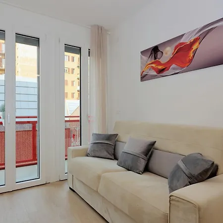 MASCARELLA SUITE - elegante design con patio nel centro storico-2