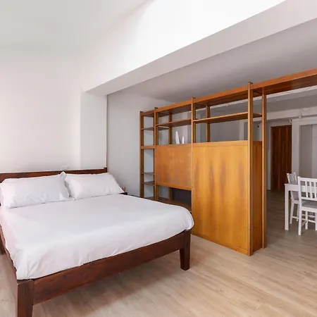 Bright And Cozy Studio By Wonderful Italy-3