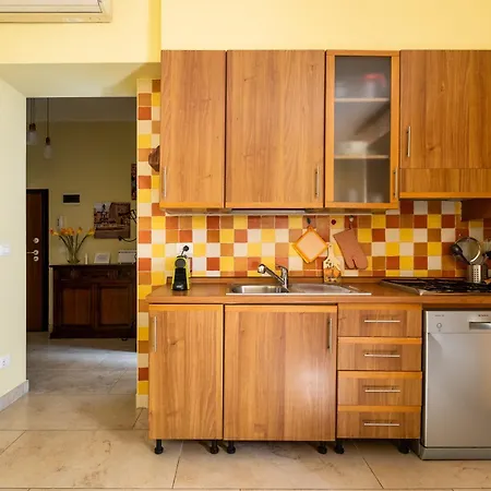 San Donato Cozy Apartment By Wonderful Italy-2