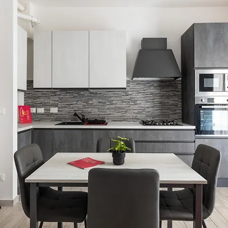 Modern Apartment In Bologna By Wonderful Italy-3