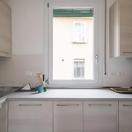 Appartamento Bernini in zona Sant'Orsola-2