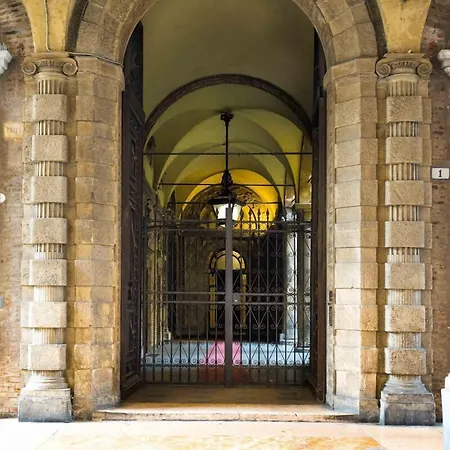 Casa Garisenda By Wonderful Italy-2