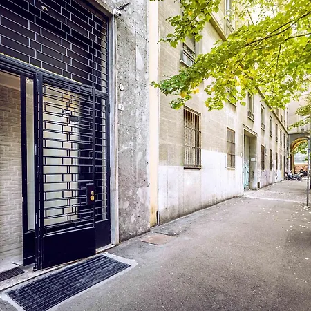 Gramsci Prestige Apartment-3