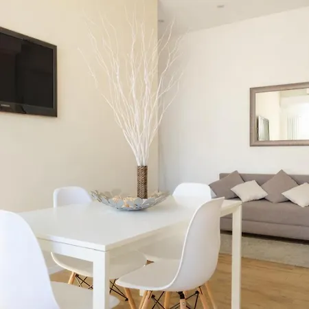 Scandellari Apartments - Apartment With Private Balcony-2