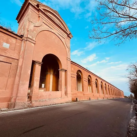 San Luca Fine House-2