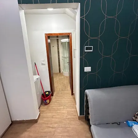 Street Angels Apartment-3