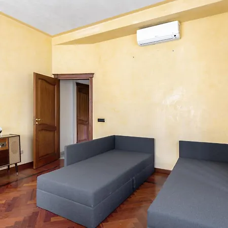 Porta Maggiore Sant Orsola Family House-3