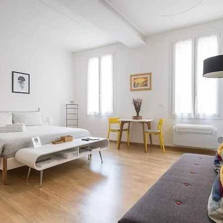 Canonica Suites-2