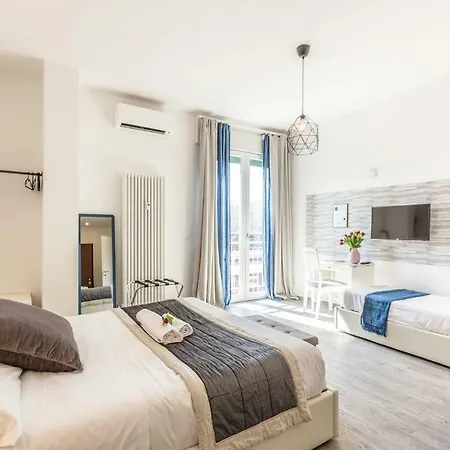 Central City Rooms Executive Suite-2
