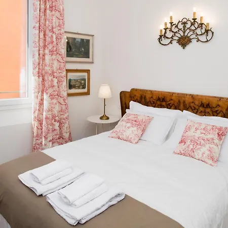 L'8 Boutique Concept Apartments-3