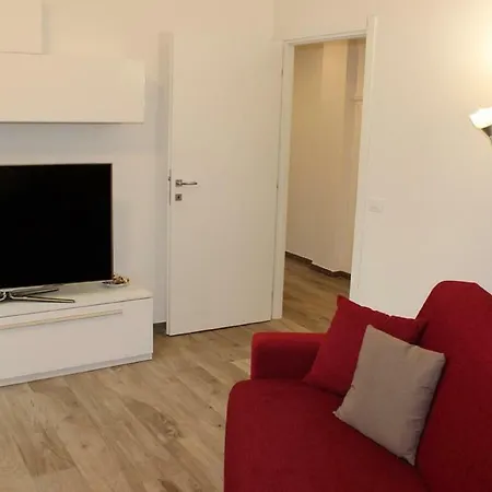 Light & Colours Apartment-3