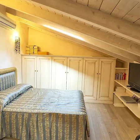 Sabrina'S Home By Short Holidays-2