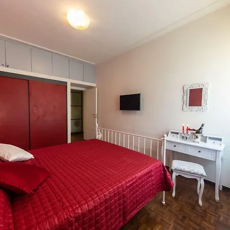 Downtown Bologna Apartment-2