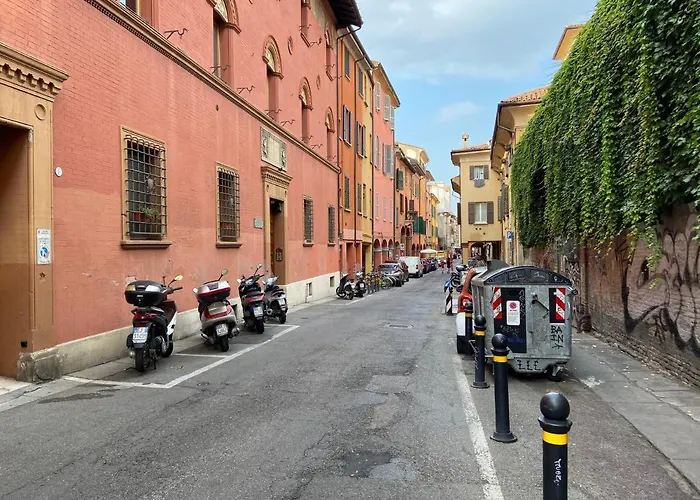 Borgo San Pietro Home Bologna