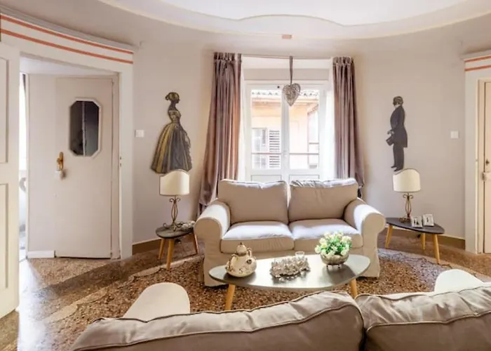 Realkasa Clavature Apartment Bologna