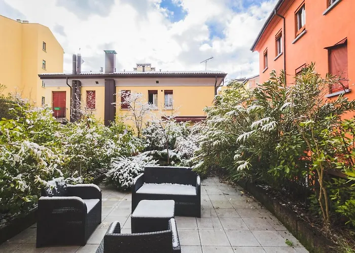 Getthekey S.Felice Suites Bologna