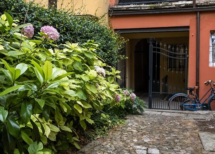 Casa alla Pinacoteca di Bologna by Wonderful Italy