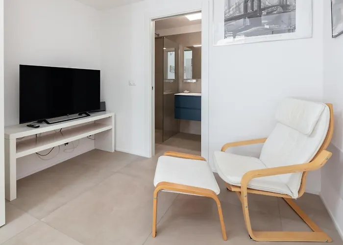 Ecoloft Apartment - Best Choice - By Host4U Bologna