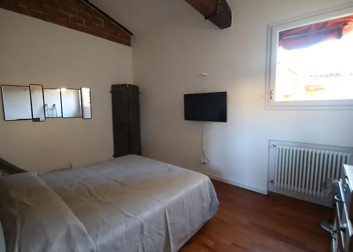CHARME Appartamento immerso tra le mura bolognesi