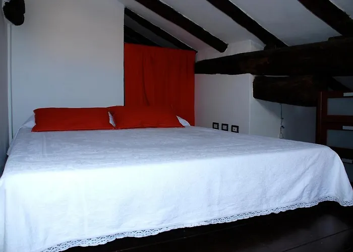 Pisolo in città casa vacanze nel centro storico Bologna