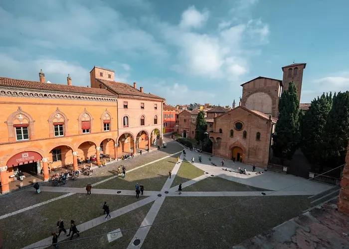 Appartamento Piazza Santo Stefano con vista Bologna