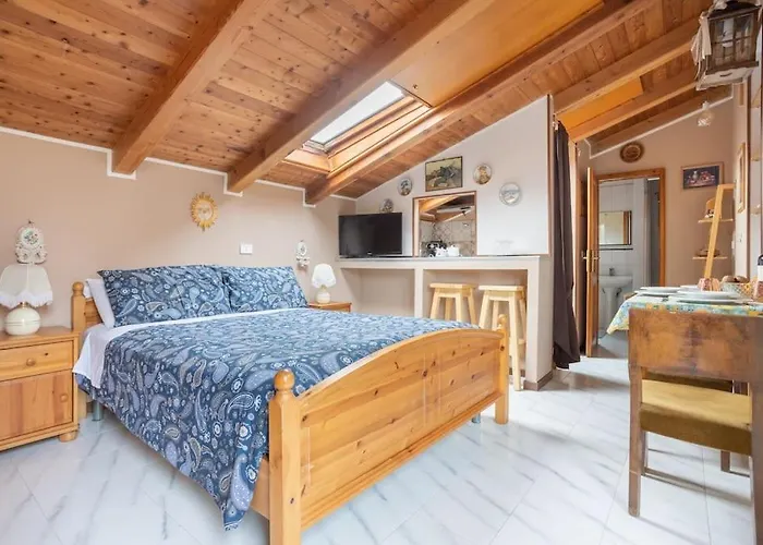 Lo chalet di Giulia - Romantic terrace Bologna
