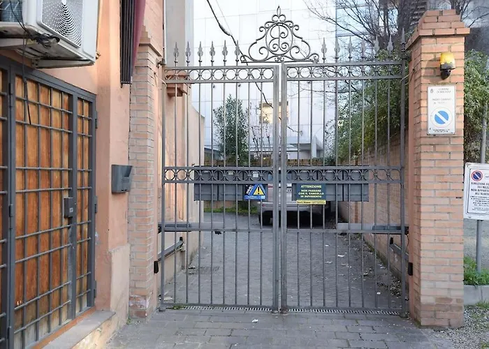 Nettuno 5 stelle- Appartamento elegante con suite Bologna