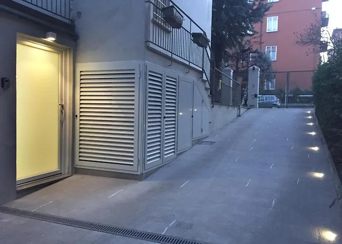 A casa di Esther Bologna