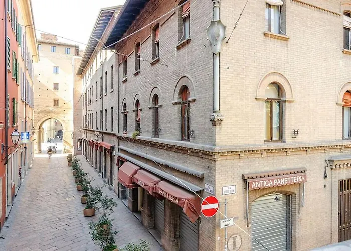 Portanova Luxury Home Bologna