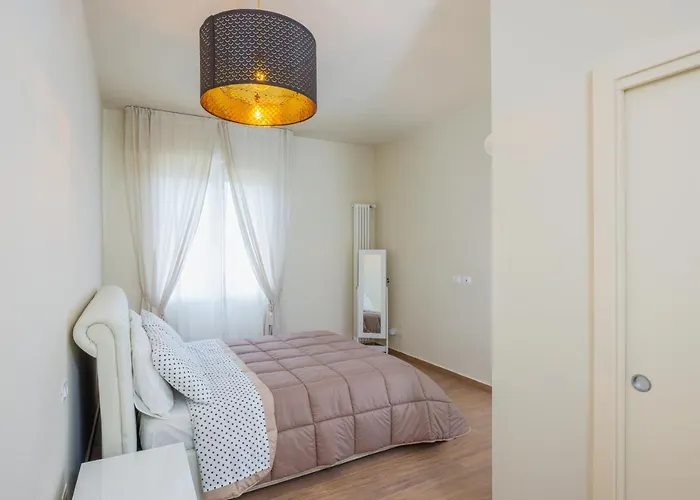 Ci Vuole Leggerezza Apartment Free Parking Bologna
