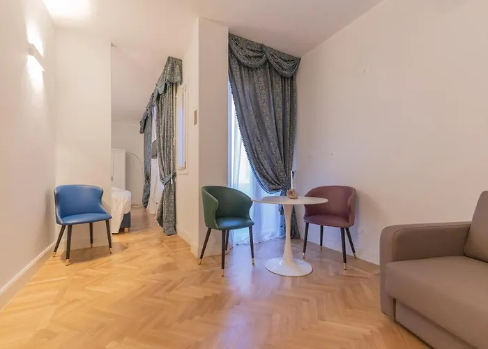 Aldrovandi Luxury Suites And Apartment Bologne