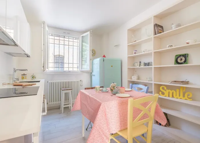 San Mamolo Apartment by Studio Vita Bologna