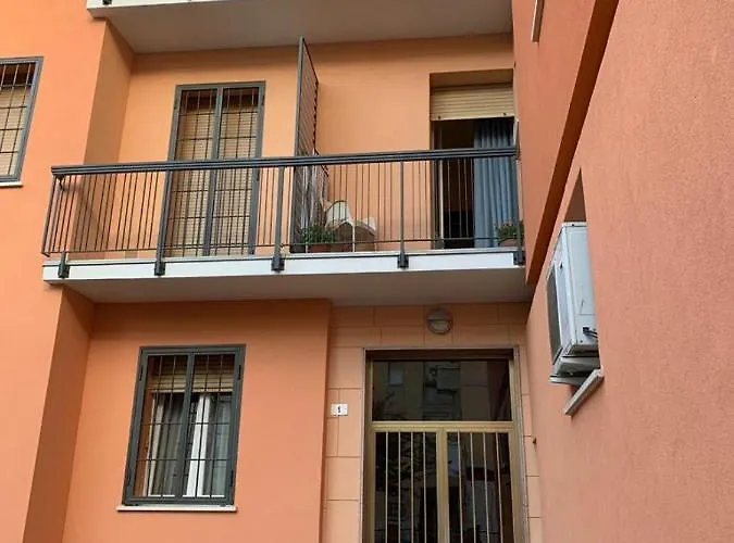 Comfortable Room Suitable 1-2 Pax Bologna
