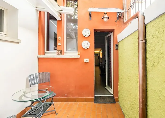Home Sweet Luxury Bologna