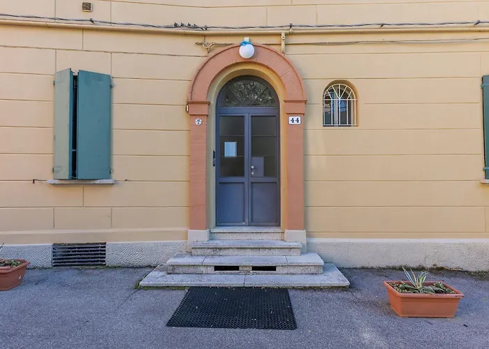 Giardini Margherita Pretty Studio Apartment Bologna