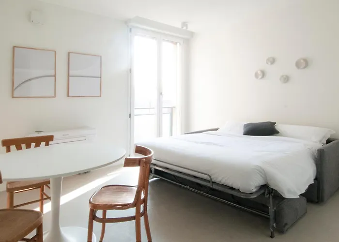 Zefiro - Saffi Design Apartments - Ambrogiohost Bologna