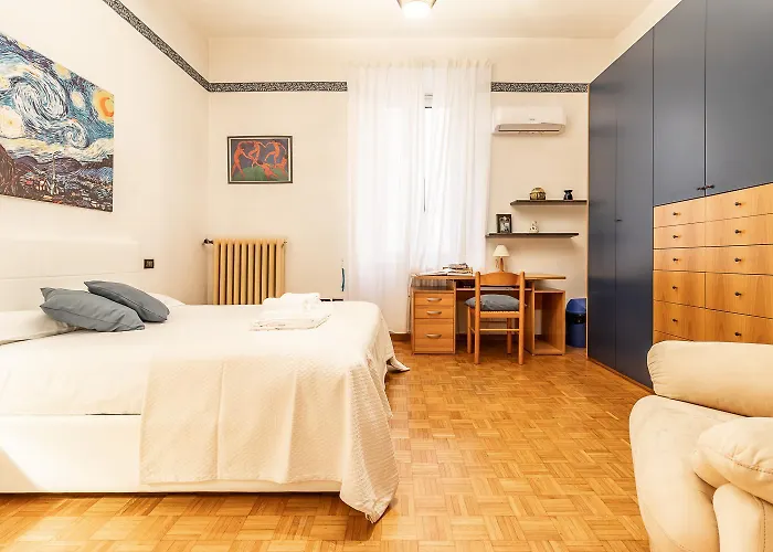 Spacious Apt With Kitchenette, Near Piazza Maggiore Bologna