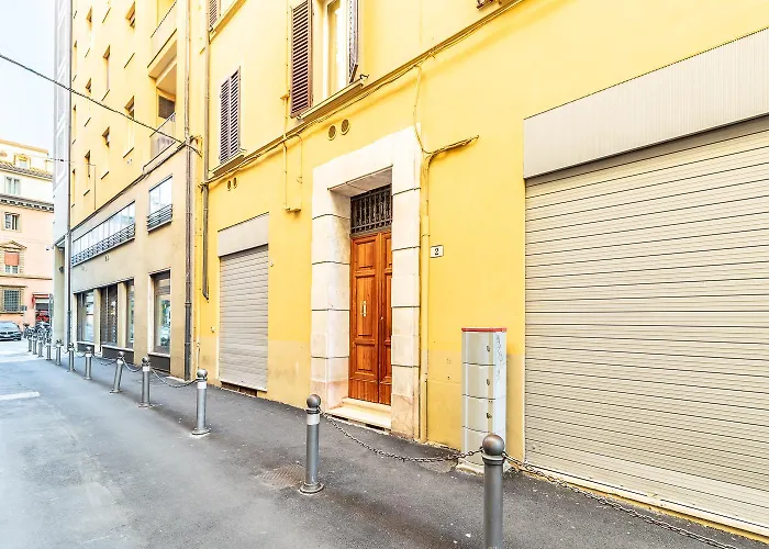 Spacious Apt With Kitchenette, Near Piazza Maggiore Bologna