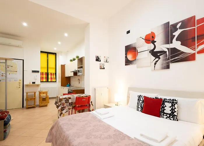 Apartamento 13- Tourist House Bologna Pratello - Self Check-In