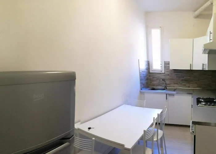 Appartamento Fuori Portico Passarotti Bologna