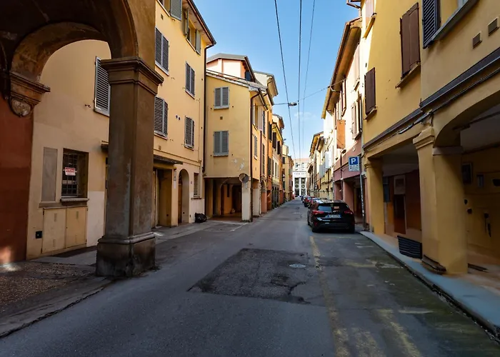 Appartamento Bologna's Way Cento Traxenda