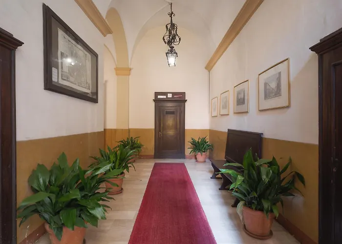 Lussuoso Appartamento nel Cuore del Centro Storico Bologna